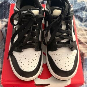 Nike Classic Black and White Low-Tops